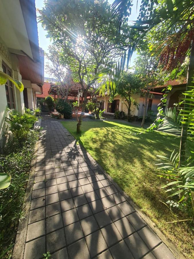 Wisma tamu Sanata Homestay *